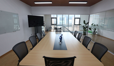 曲线智能 喜迁新居 